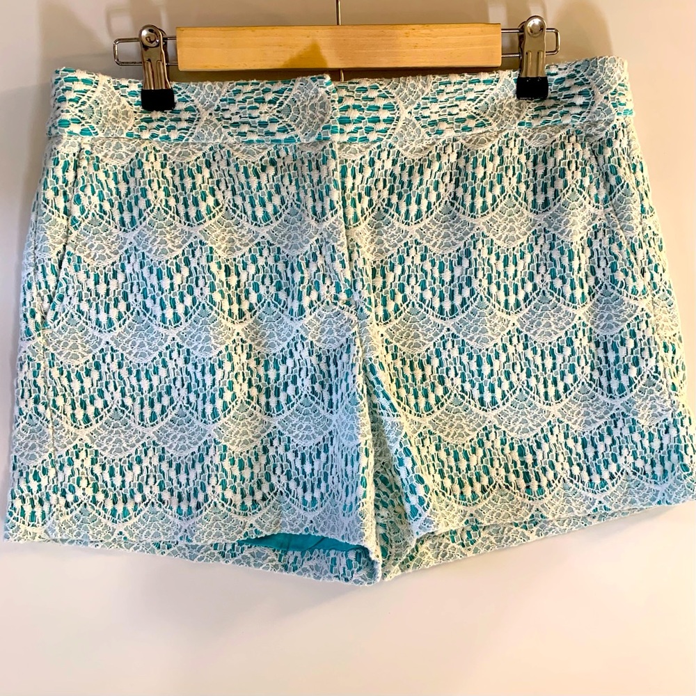 Ann Taylor LOFT Aqua Blue White Lace Overlay Shorts Size 8